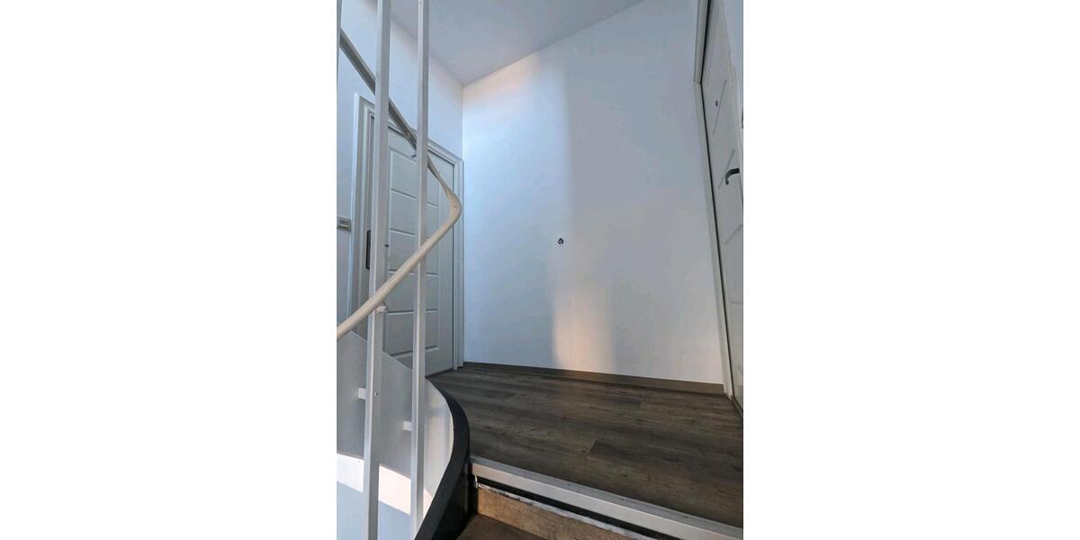 Etagenwohnung Wiesbaden Biebrich - 3 Zimmer, 54 m&sup2;, 249.000&euro; | Angebot:26008026