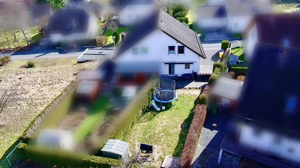 Doppelhaushälfte Bad Laasphe - 5 Zimmer, 140 m&sup2;, 285.000&euro; | Angebot:26383058