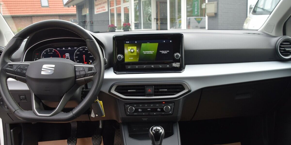 Seat Ibiza 1,0 Style 70KW Full Link GRA*LED*Allseason 47.150 km 14.980 &euro; Rastede 26160