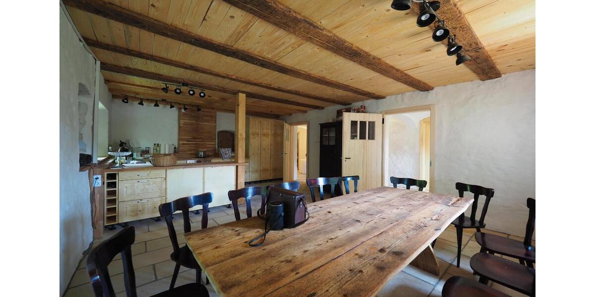 Einfamilienhaus Mühlhausen - 8 Zimmer, 520 m&sup2;, 929.000&euro; | Angebot:26051316