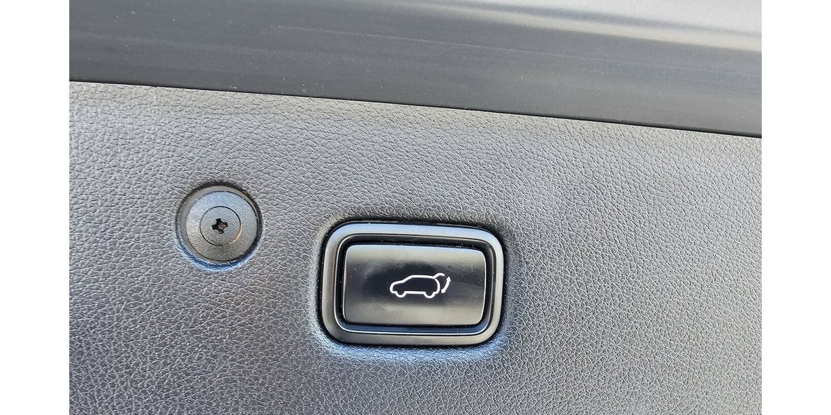 Kia Sportage GT-Line 4WD LEDER AHK NAVI 360° KAMERA 118.156 km 23.990 &euro; Löhne 32584