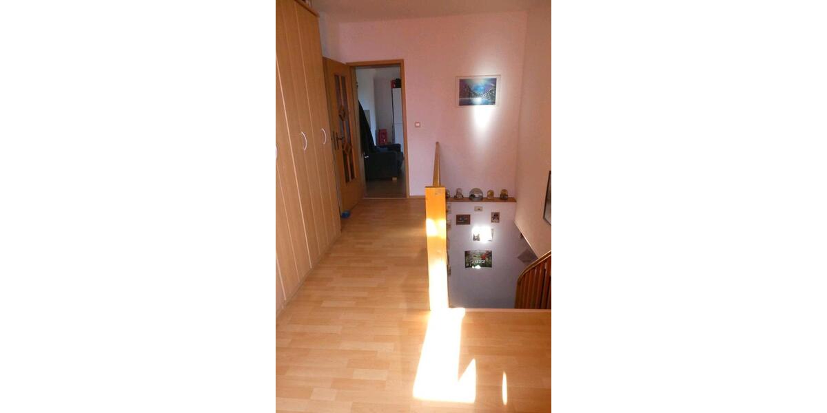Doppelhaushälfte Bad Berka - 4 Zimmer, 117 m&sup2;, 300.000&euro; | Angebot:26893024