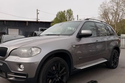 BMW X5 200.000 km 8.999 &euro; Frankfurt am Main 60486