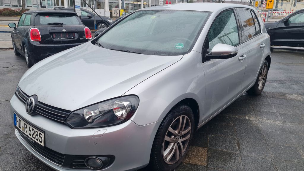 VW Golf 154.000 km 5.900 &euro; Heidelberg 69115
