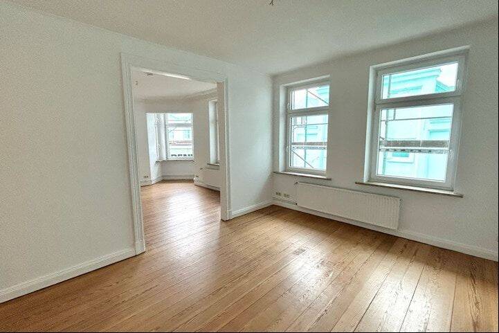 Etagenwohnung Lübeck Innenstadt - 5 Zimmer, 98 m&sup2;, 365.000&euro; | Angebot:26796796