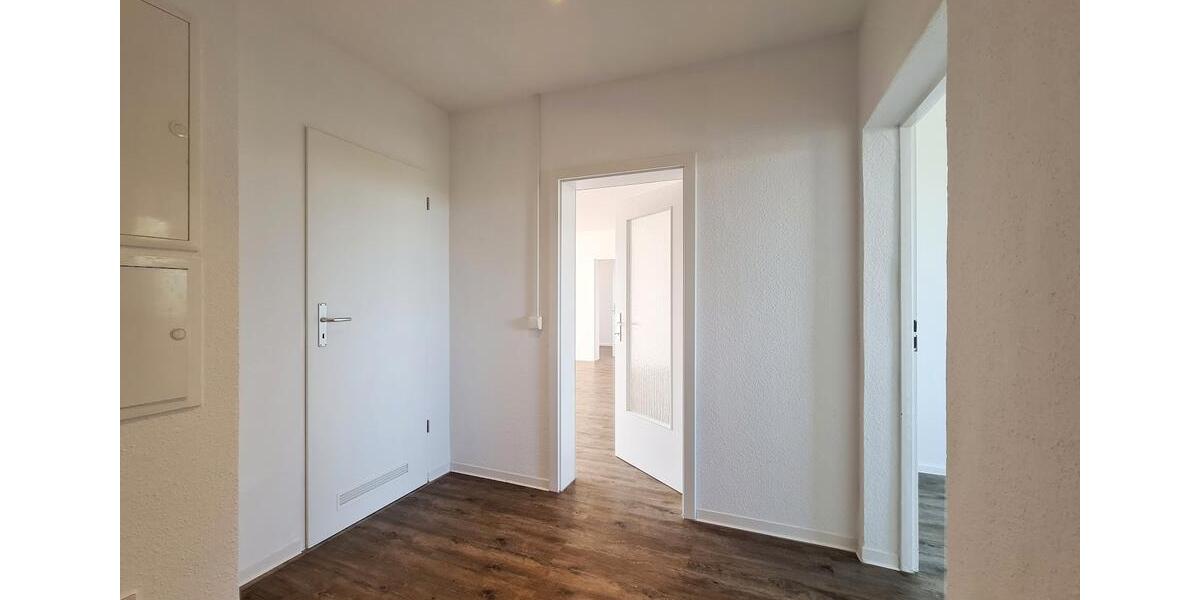 Etagenwohnung Freiberg - 4 Zimmer, 80 m&sup2;, 439&euro; | Angebot:26635383