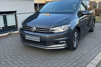 VW Touran 87.600 km 18.590 &euro; Dortmund 44265