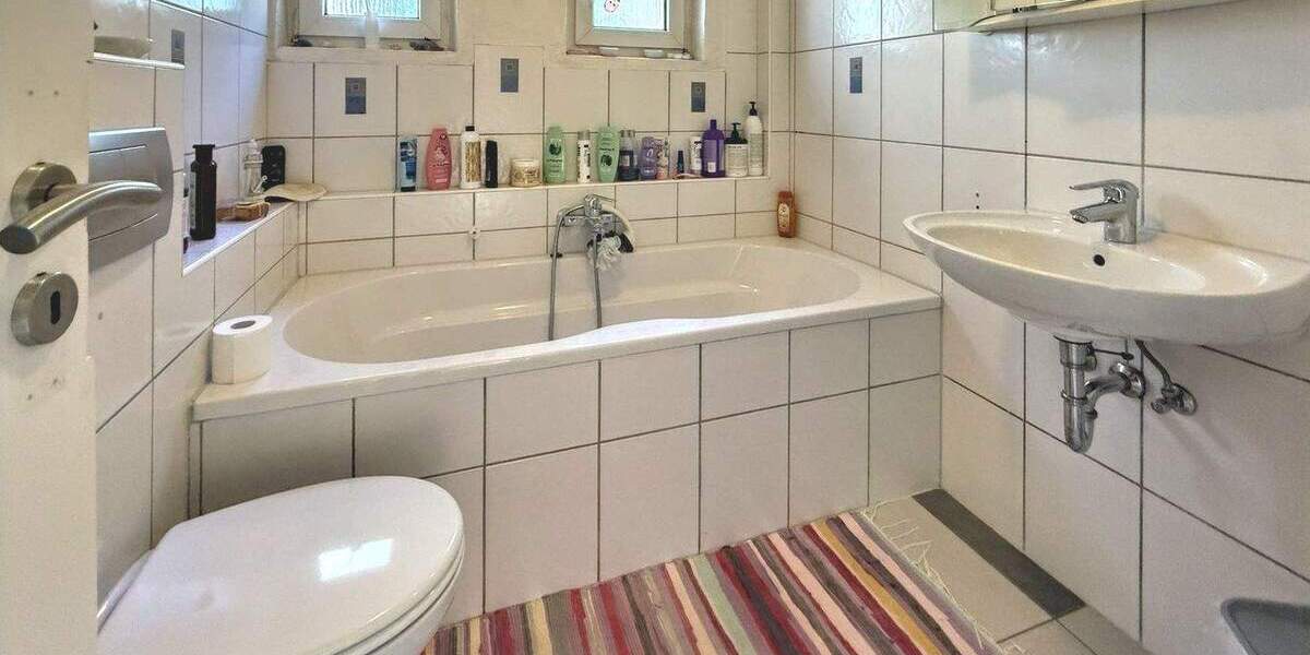 Einfamilienhaus Altdorf - 7 Zimmer, 150 m&sup2;, 425.000&euro; | Angebot:25744096