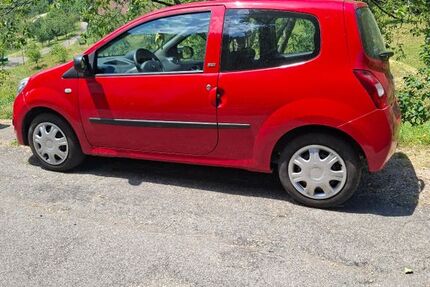 Renault Twingo 118.875 km 2.500 &euro; Ottenhöfen im Schwarzwald 77883