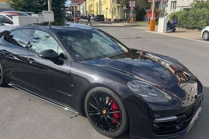 Porsche Panamera 180.000 km 49.500 &euro; Nürnberg 90431