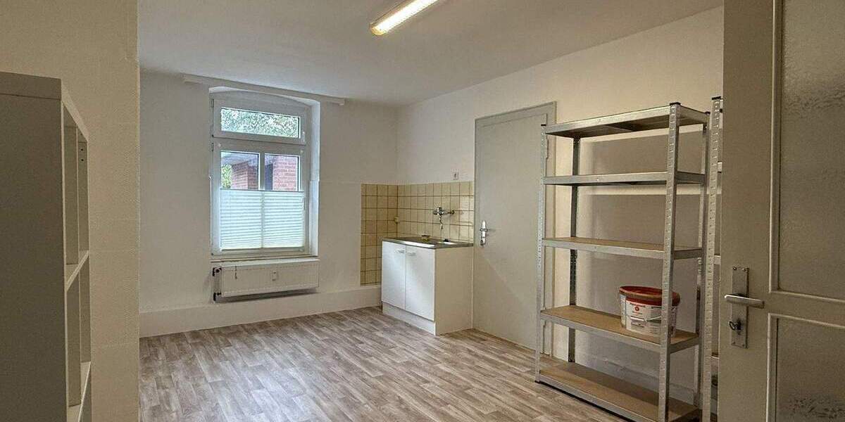 Mehrfamilienhaus, Wohnhaus Bedburg-Hau Schneppenbaum - 8 Zimmer, 122 m&sup2;, 590.000&euro; | Angebot:25796369