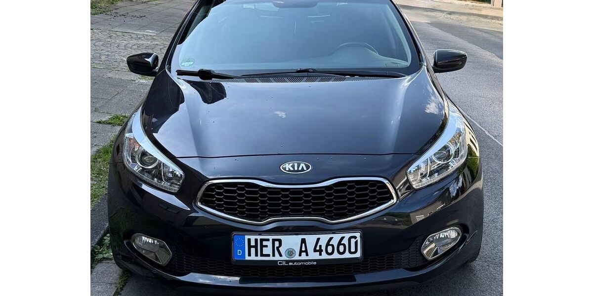 Kia ceed Sportswagon 122.000 km 8.000 &euro; Herne 44623