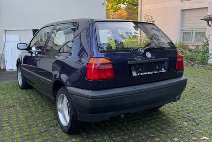 VW Golf 155.000 km 1.000 &euro; Stuttgart 70372