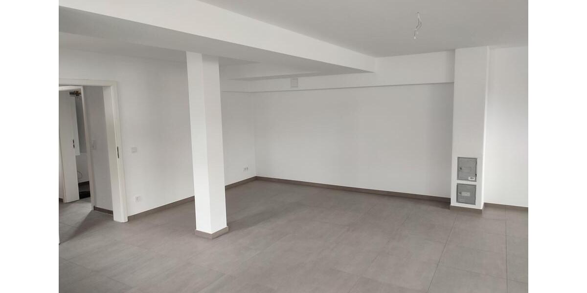 Reihenendhaus 180m²+60 qm² Keller+Garten+Solar+Kamin+FBH+Stellplätze 6 zimmer