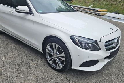 Mercedes-Benz C 220 321.800 km 9.500 &euro; Wallhausen 55595