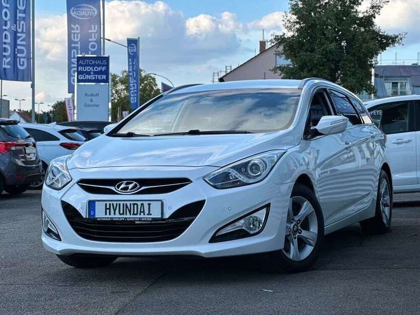 Hyundai i40 66.851 km 12.990 € Speyer 67346