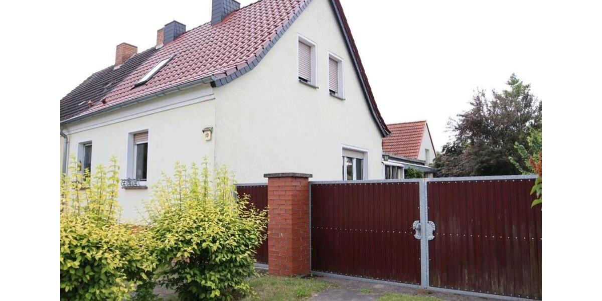 Doppelhaushälfte Jüterbog - 7 Zimmer, 180 m&sup2;, 255.500&euro; | Angebot:27009928
