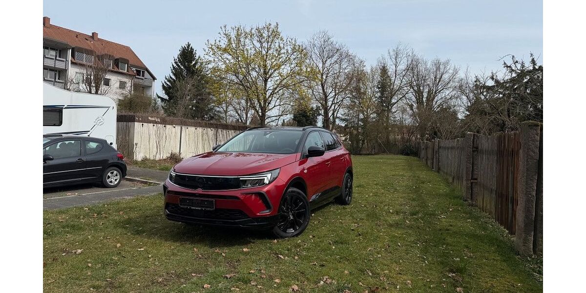 Opel Grandland (X) 166.000 km 13.989 &euro; nürnberg 90431