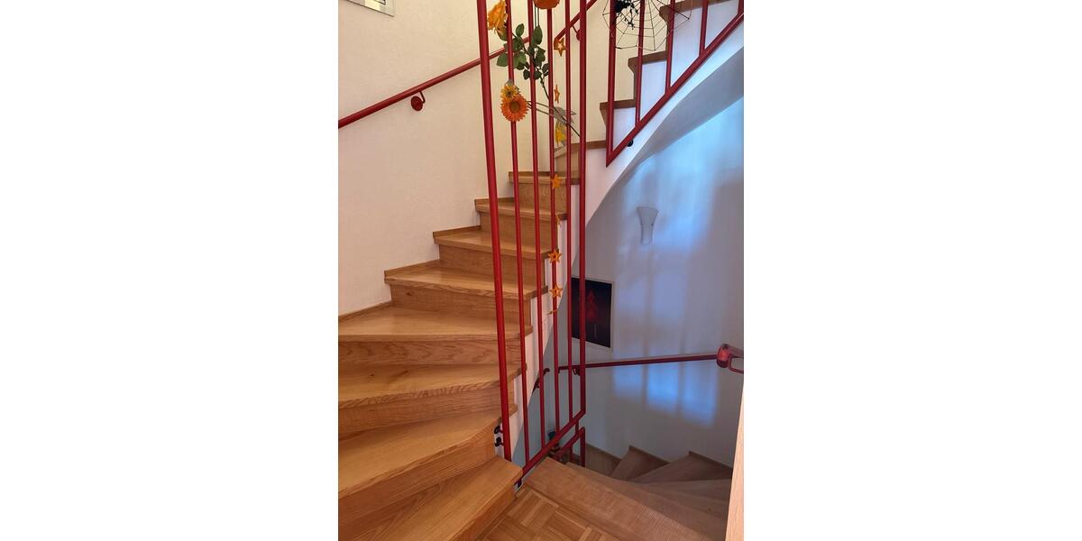 Reihenhaus Aachen Eilendorf - 6 Zimmer, 155 m&sup2;, 535.000&euro; | Angebot:25998495