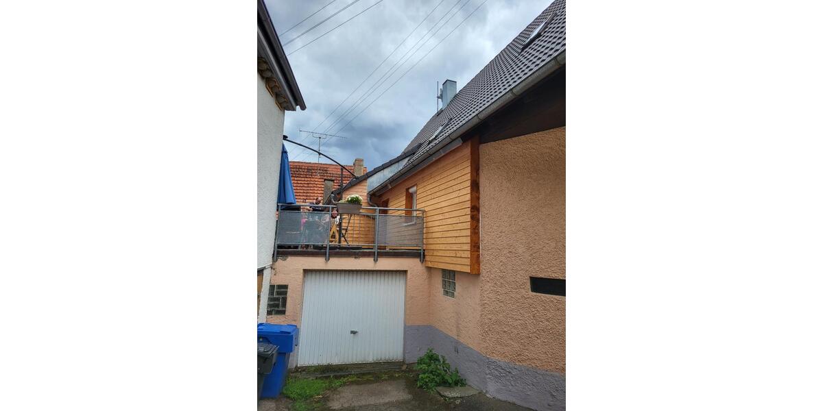 Einfamilienhaus Haigerloch - 10 Zimmer, 223 m&sup2;, 1.490&euro; | Angebot:24354985