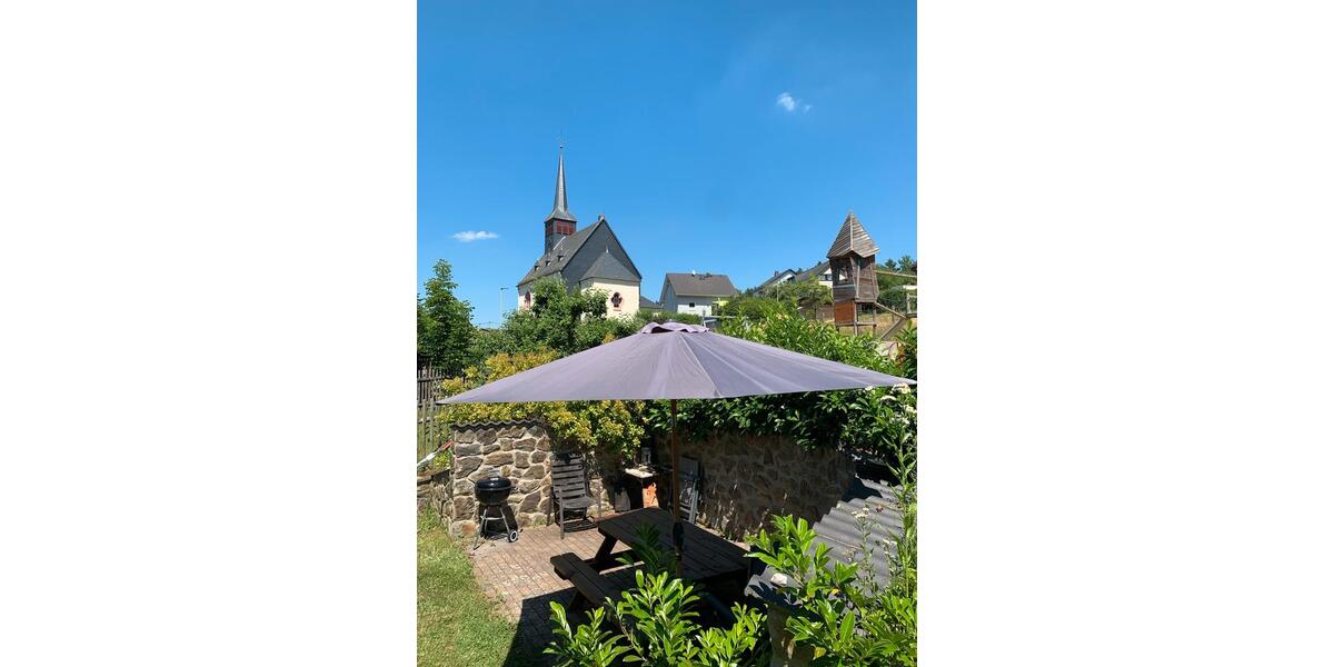 Einfamilienhaus Schmitten im Taunus - 8 Zimmer, 160 m&sup2;, 1.750&euro; | Angebot:26444370