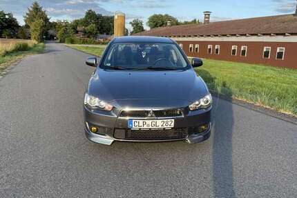 Mitsubishi Lancer 213.462 km 2.400 € Garrel 49681