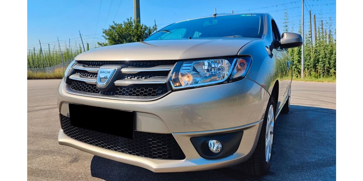 Dacia Sandero 97.800 km 5.500 &euro; Tettnang 88069