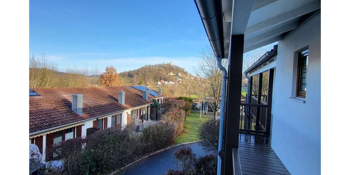 Etagenwohnung Falkenstein - 8 Zimmer, 220 m&sup2;, 250.000&euro; | Angebot:21492925