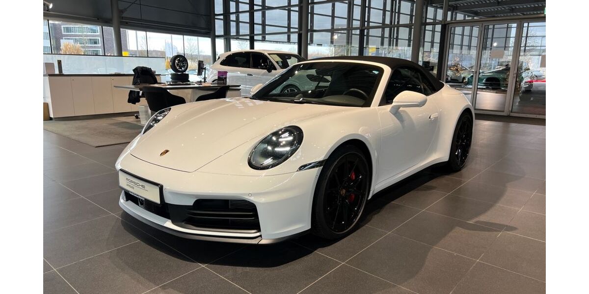 Porsche 992 18.431 km 156.800 &euro; Bielefeld 33719