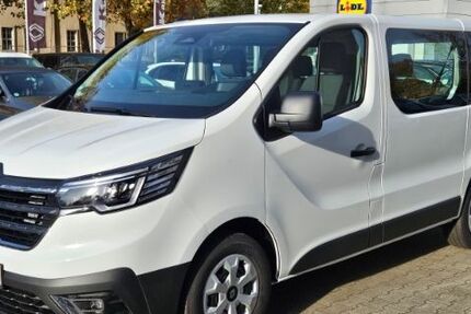 Renault Trafic 9.500 km 32.890 &euro; Berlin 12247