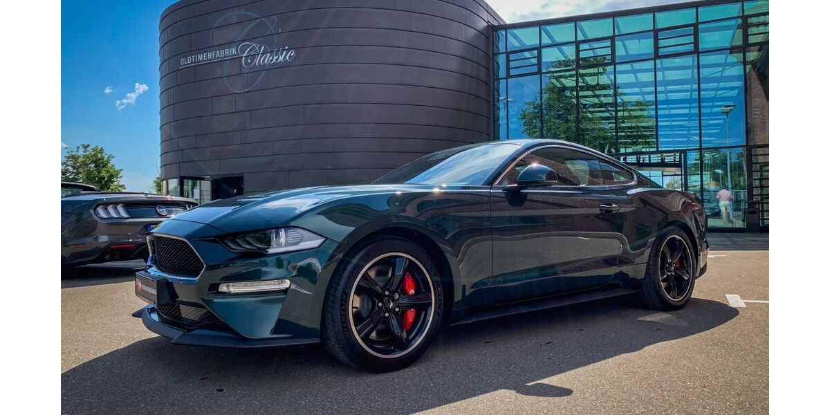 Ford Mustang 12.683 km 49.899 € Nersingen 89278