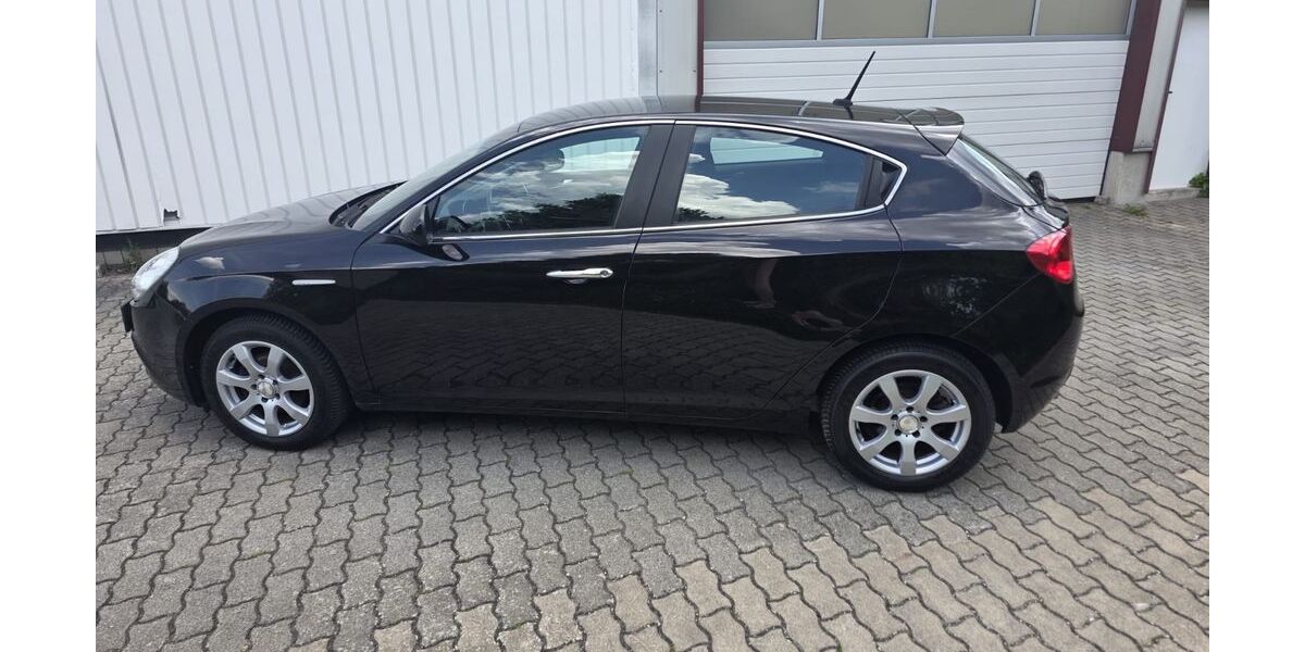 Alfa Romeo Giulietta 118.700 km 8.400 &euro; Lichtenau 91586