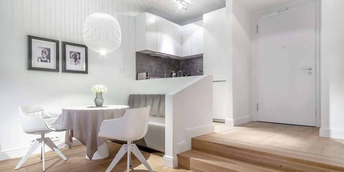 Etagenwohnung Düsseldorf Altstadt - 2 Zimmer, 55 m&sup2;, 1.600&euro; | Angebot:26435561