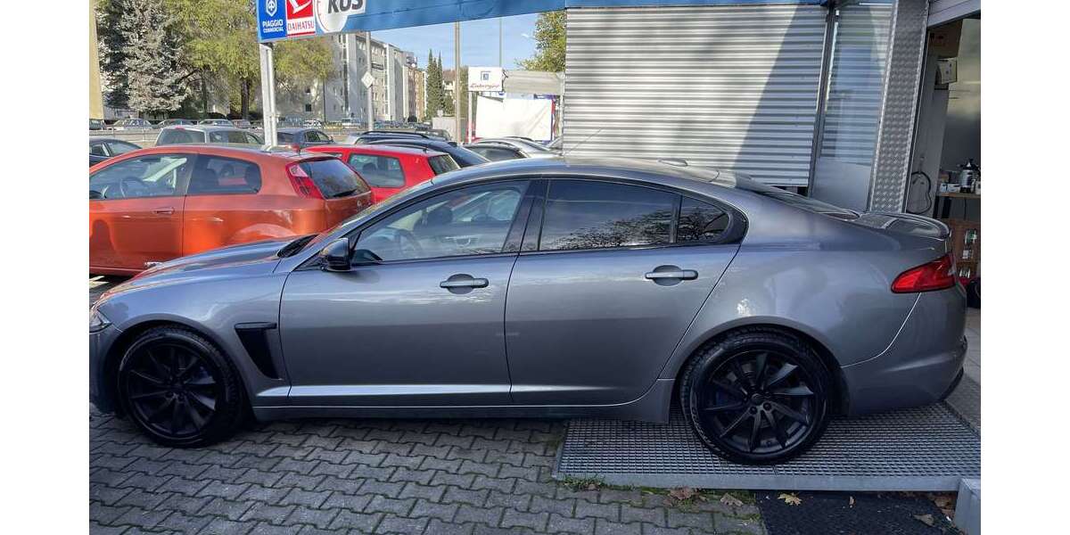 Jaguar XF 265.000 km 10.000 &euro; München, Landeshauptstadt 81549