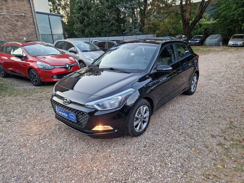 i20