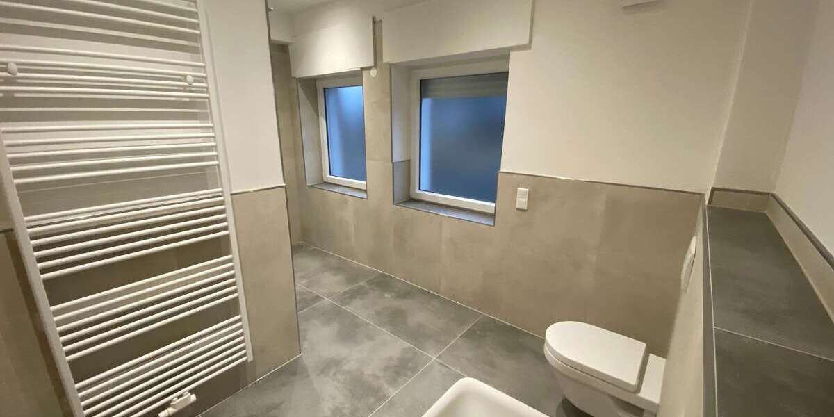 Wohnung zum Mieten in Herford 1.200 € 126 m² 4 zimmer