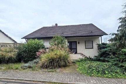 Haus Bürstadt / Bobstadt Bobstadt - 4 Zimmer, 205 m&sup2;, 350.000&euro; | Angebot:25242164