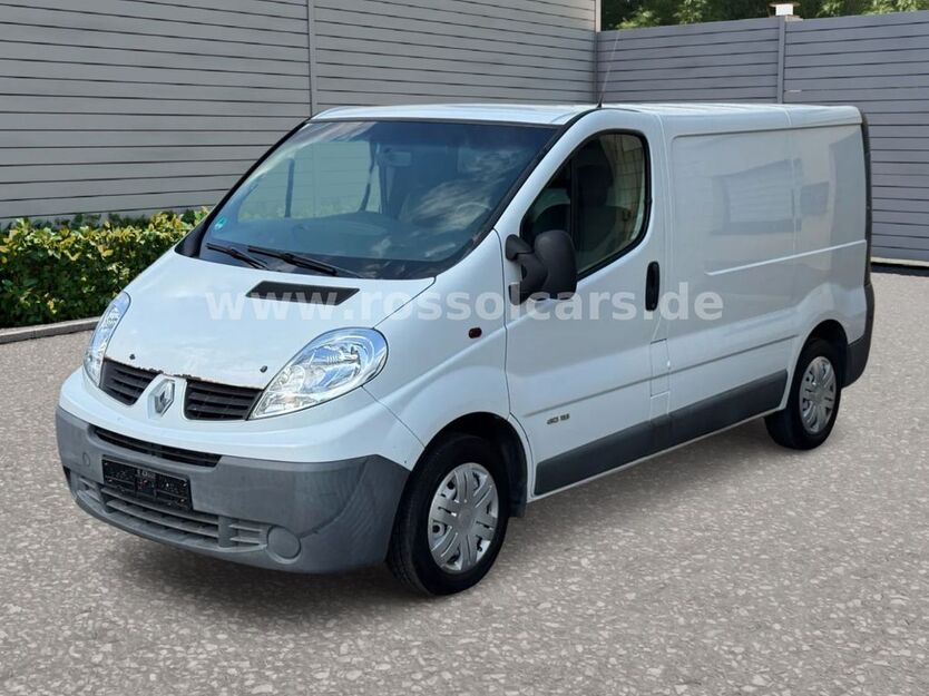 Renault Trafic 236.070 km 3.900 € Mücke 35325