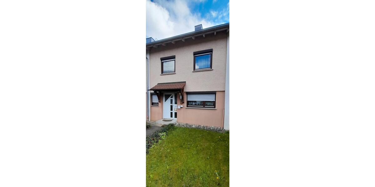 Reihenhaus Tuttlingen - 4 Zimmer, 88 m&sup2;, 259.000&euro; | Angebot:26636300