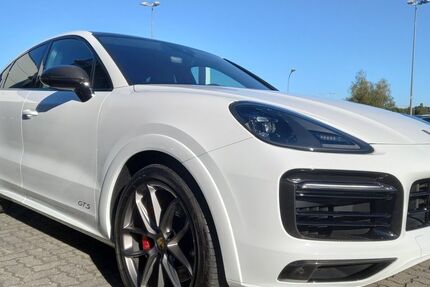 Porsche Cayenne 63.800 km 88.970 € Wolfsburg 38446