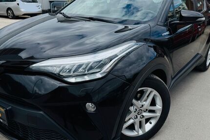 Toyota C-HR 115.000 km 18.500 € Hamburg 20537