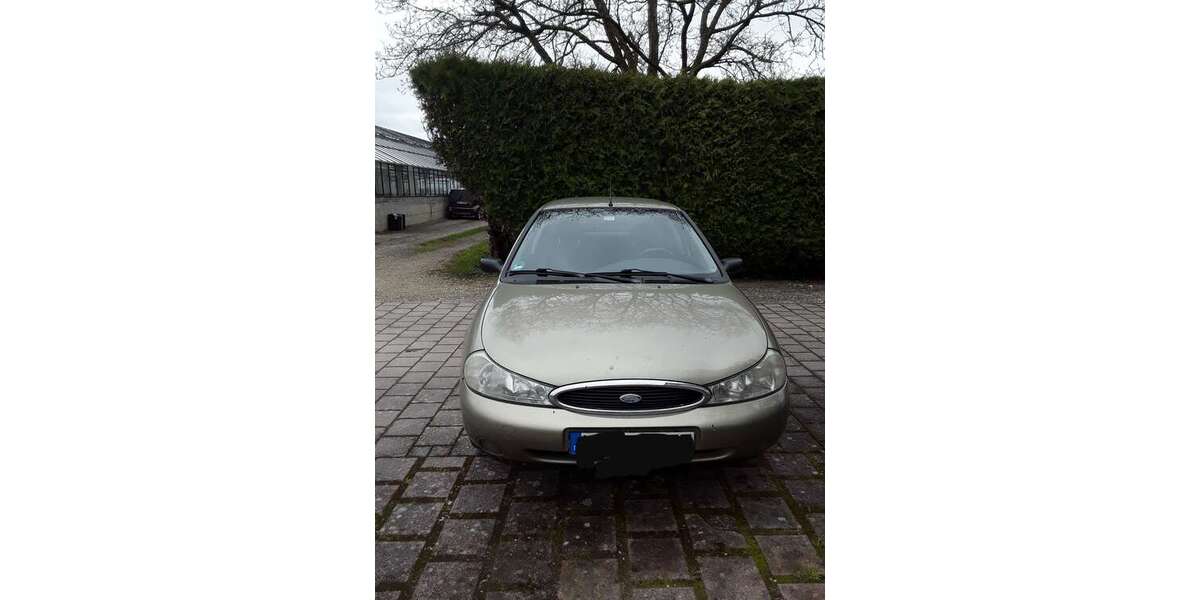 Ford Mondeo 180.000 km 900 &euro; Reichenau 78479