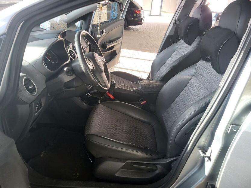 Opel Corsa 272.000 km 3.200 € Gummersbach 51643