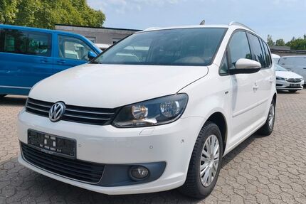 VW Touran 208.000 km 5.990 &euro; Frankfurt am Main 65933
