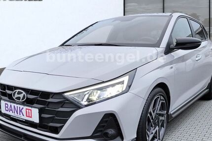 Hyundai i20 15.803 km 15.990 &euro; Flörsheim am Main 65439