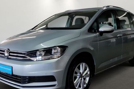 VW Touran 25.429 km 29.470 € Kaiserslautern 67663