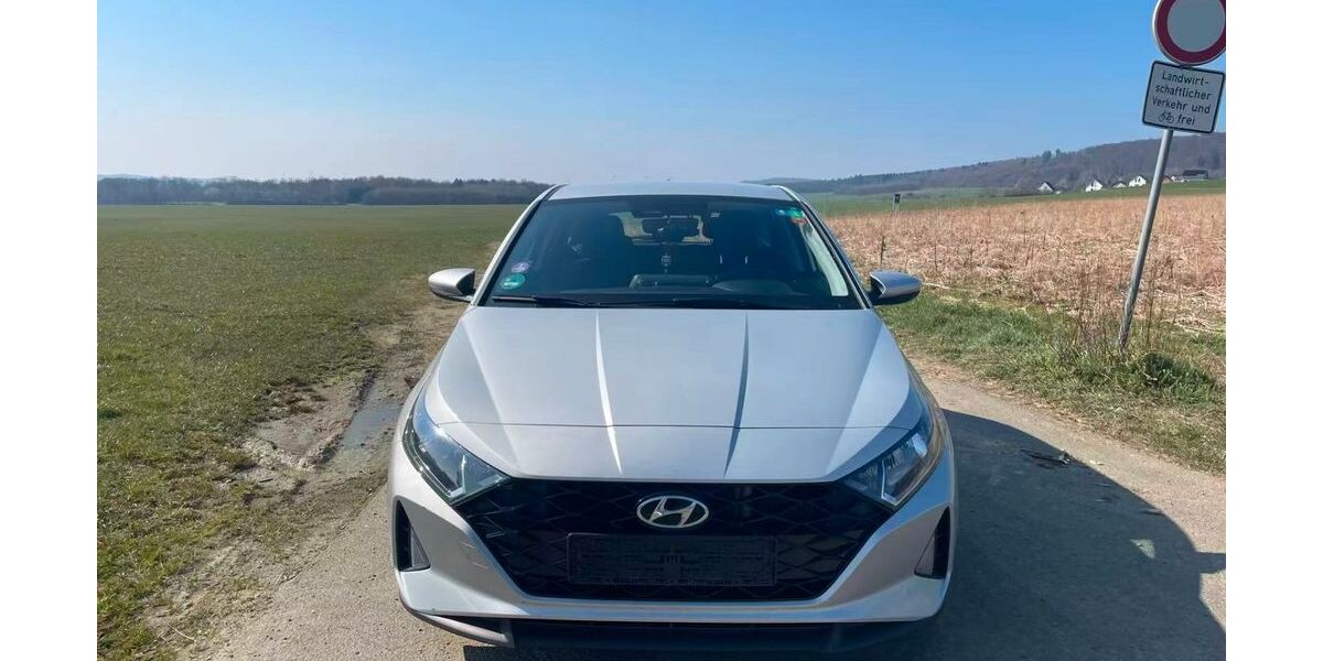 Hyundai i20 85.000 km 13.400 &euro; Rinzenberg 55767