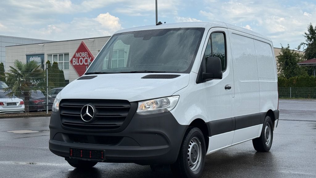 Mercedes-Benz Sprinter 172.000 km 17.490 &euro; Meckenbeuren 88074
