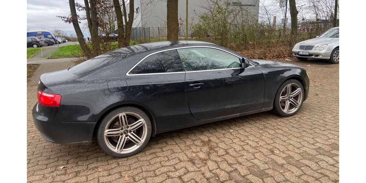 Audi A5 194.000 km 7.000 &euro; Bielefeld 33739
