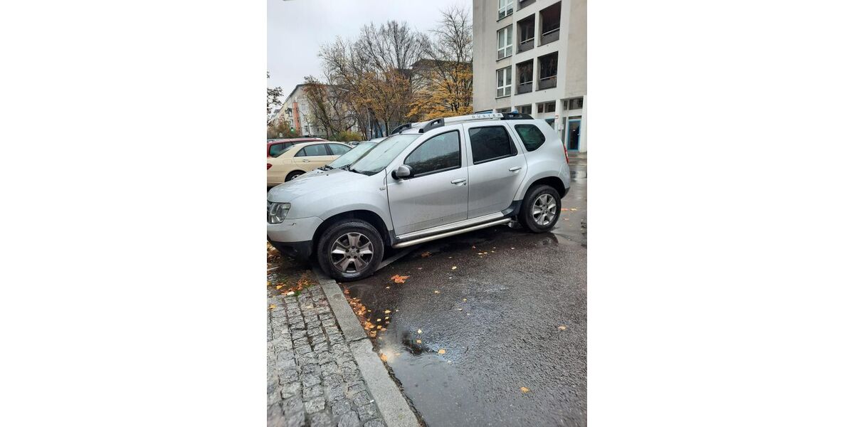 Dacia Duster 138.300 km 8.490 &euro; Berlin 10967